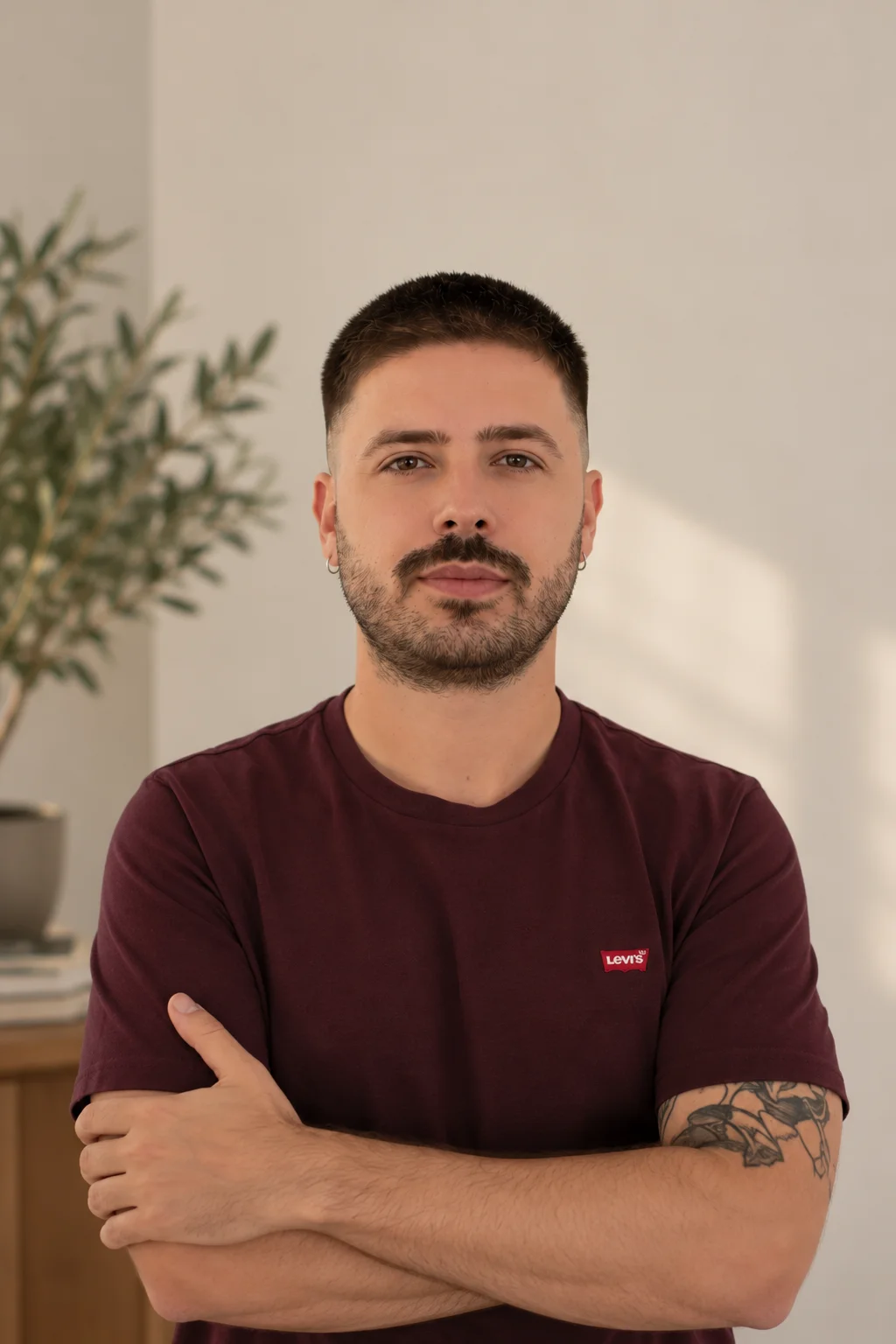 Ángel, psicólogo y terapeuta energético